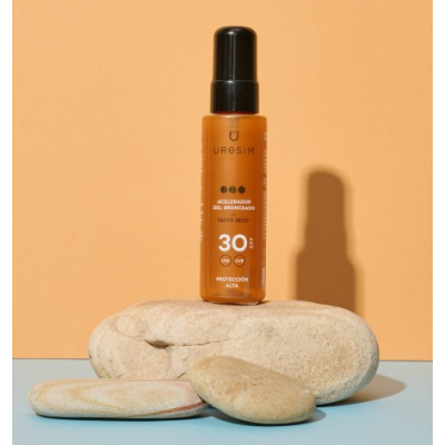 Comprar URESIM ACELERADOR DEL BRONCEADO TACTO SECO SPF 30 100 ML al mejor precio en NuestraFarma, tu farmacia online