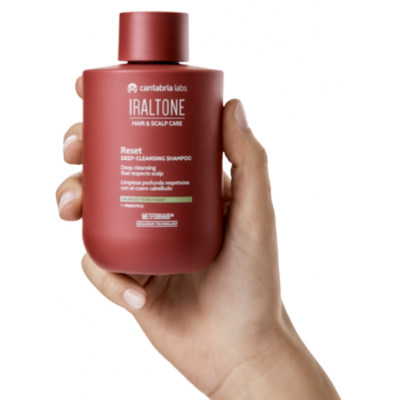 Comprar IRALTONE RESET DEEP-CLEANSING CHAMPÚ 250 ML al mejor precio en NuestraFarma, tu farmacia online